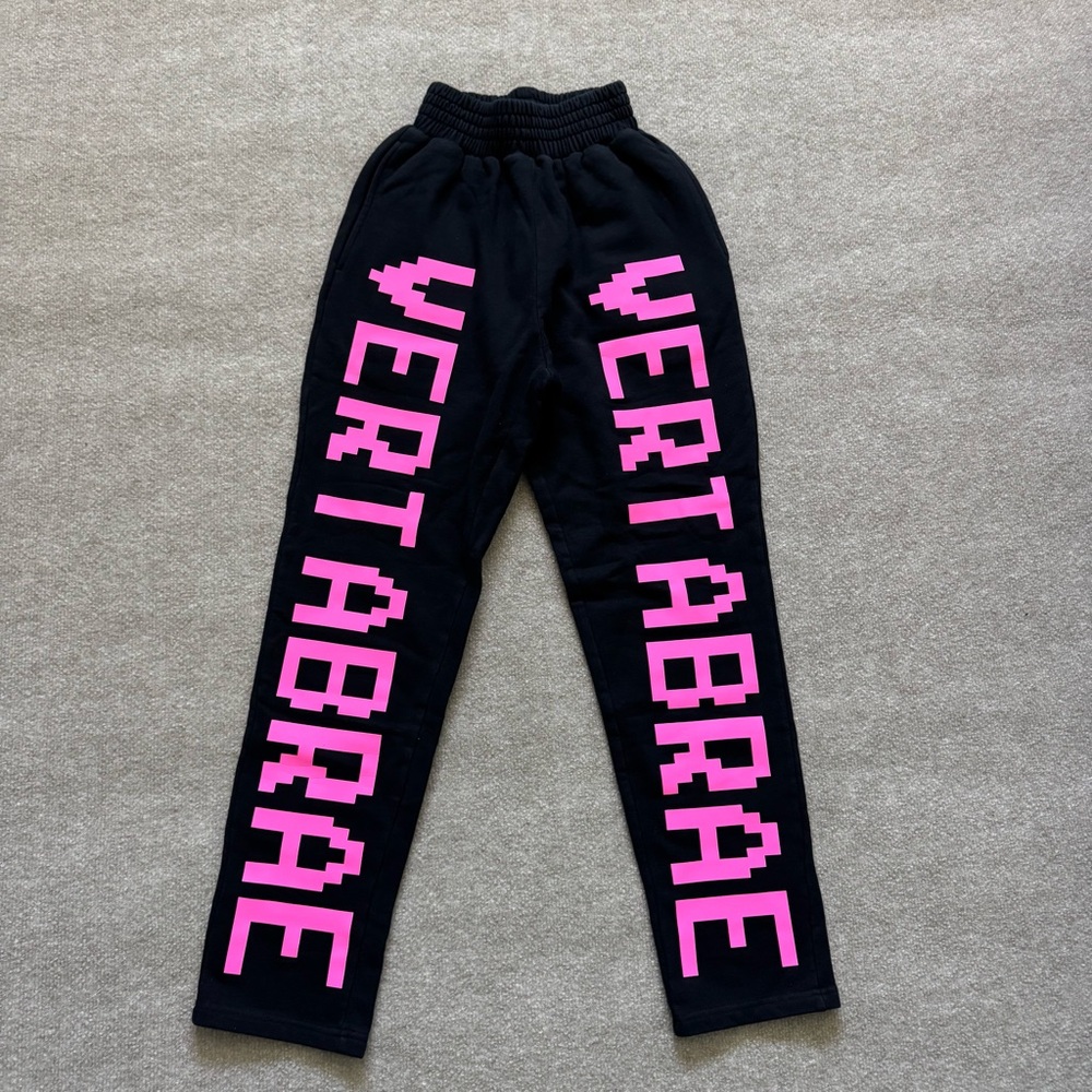 NEW Vertabrae Sweatpants Size M